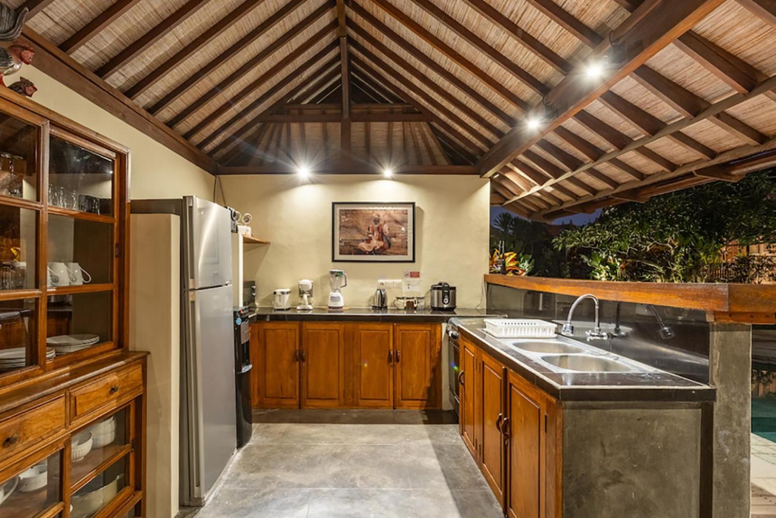 Villa Lina By Optimum Bali Villas Canggu Exterior foto